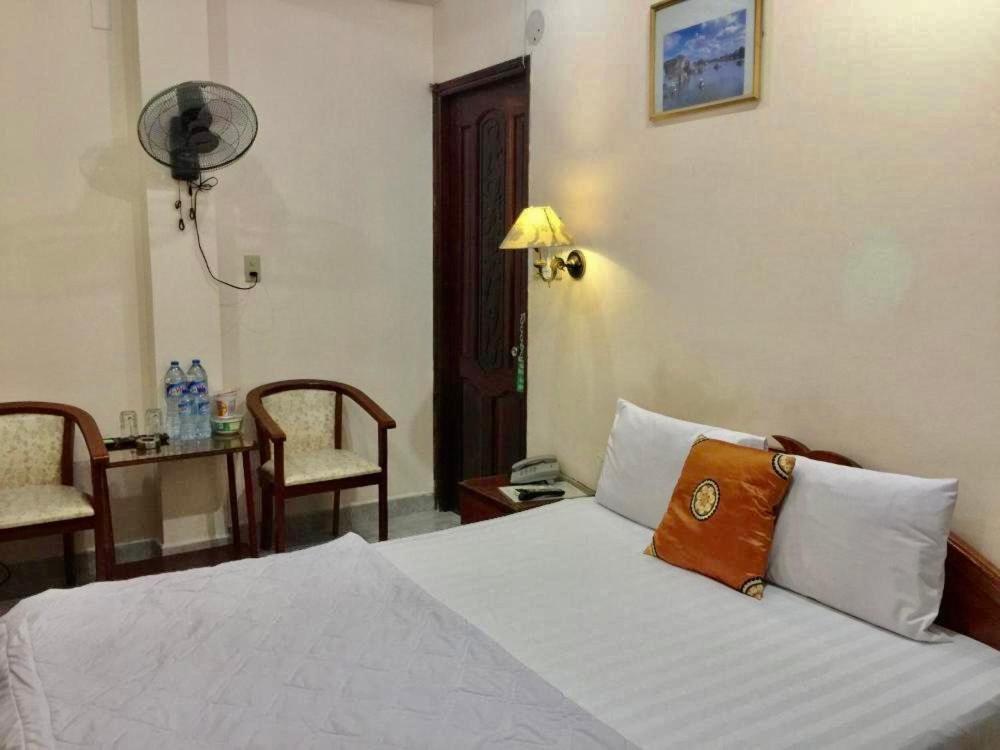 Vuon Tao Dan - 220 D. Nguyen Thi Minh Khai, Quan 3 - By Bay Luxury Căn hộ *